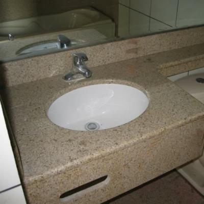 Maple Red Granite Bathroom Countertops
